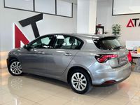 Usado Fiat Tipo Lounge 95 CV (69 kW) 2020 Gris / plata Berlina