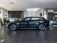 Nuevo Porsche Taycan Cross Turismo 319 kW (435 CV) 2026 Negro Familiar