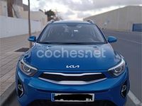 Usado Kia Stonic 84 CV (61 kW) 2022 Azul SUV