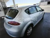 Usado Seat Leon Reference 105 CV (77 kW) 2007 Gris / plata Utilitario