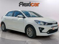 Usado Kia Rio 84 CV (61 kW) 2022 Blanco Utilitario