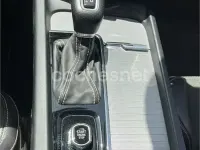 Usado Volvo XC60 R-Design 190 CV (139 kW) 2019 Gris / plata SUV