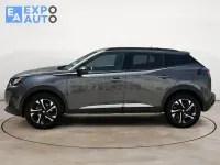 Usado Peugeot 2008 Allure 110 CV (80 kW) 2022 Gris / plata SUV