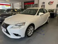 Usado Lexus IS300h 223 CV (164 kW) 2013 Blanco Berlina