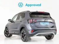 Usado VW T-Cross R-line 115 CV (84 kW) 2025 Gris / plata SUV