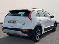 Usado Kia Niro 143 CV (105 kW) 2023 Blanco SUV