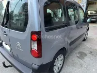 Usado Citroën Berlingo Live 100 CV (73 kW) 2018 Gris / plata Monovolumen