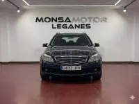 Usado Mercedes C250 Avantgarde 204 CV (150 kW) 2011 Azul Familiar