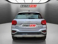 Usado Audi Q2 Advanced Plus 116 CV (85 kW) 2024 Gris / plata SUV