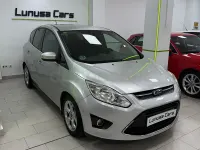 Usado Ford C-MAX Trend 115 CV (84 kW) 2011 Gris / plata Monovolumen