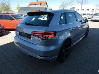 Usado Audi A3 116 CV (85 kW) 2017 Gris / plata Berlina