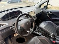 Usado Peugeot 2008 GT-line 120 CV (88 kW) 2019 Blanco SUV