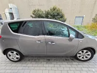 Usado Opel Meriva Selective 120 CV (88 kW) 2012 Gris / plata Monovolumen