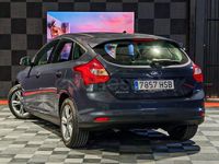Usado Ford Focus Sport 115 CV (84 kW) 2014 Azul Berlina