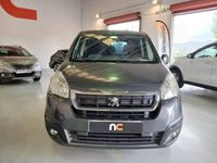 Usado Peugeot TePee 100 CV (73 kW) 2016 Gris Familiar