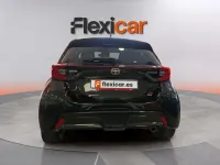 Usado Toyota Yaris Hybrid Sport 116 CV (85 kW) 2022 Negro Berlina
