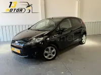 Usado Ford Fiesta Trend 96 CV (70 kW) 2009 Negro Berlina