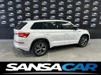 Usado Skoda Kodiaq SportLine 150 CV (110 kW) 2021 Blanco SUV