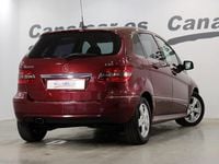 Usado Mercedes B200 140 CV (102 kW) 2009 Granate Monovolumen