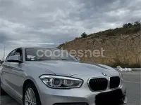 Usado BMW 118 Comfort Edition 150 CV (110 kW) 2018 Gris / plata Berlina