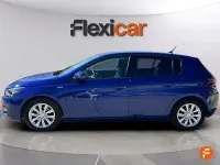 Usado Peugeot 308 Access 130 CV (95 kW) 2020 Azul Berlina