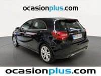 Usado Mercedes A180 Urban 122 CV (89 kW) 2016 Negro Utilitario