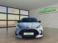 Usado Toyota Yaris Hybrid Plus 130 CV (95 kW) 2024 Gris metalizado