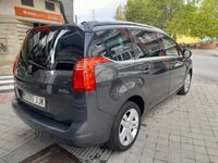 usado Peugeot 5008 1.6HDI Premium CMP