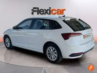 Usado Skoda Scala Essence 95 CV (69 kW) 2024 Blanco Utilitario