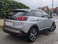 Usado Peugeot 3008 Allure 131 CV (96 kW) 2020 Gris SUV