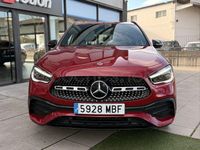 Usado Mercedes GLA200 150 CV (110 kW) 2022 Granate SUV