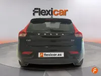 Usado Volvo V40 Inscription 150 CV (110 kW) 2017 Negro Berlina