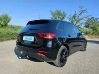 Usado Mercedes B180 116 CV (85 kW) 2020 Negro Utilitario