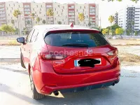 Usado Mazda 3 Edition 120 CV (88 kW) 2018 Rojo Berlina