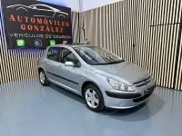 Usado Peugeot 307 138 CV (101 kW) 2003 Gris / plata Berlina