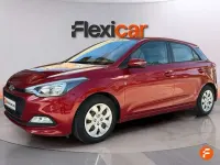 Usado Hyundai i20 101 CV (74 kW) 2017 Rojo Utilitario