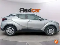 Käytetty Toyota C-HR Active 140 HP (102 kW) 2023 Harmaa Katumaasturi