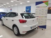 Usado Seat Ibiza Reference 80 CV (58 kW) 2021 Blanco Utilitario
