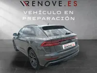 Usado Audi Q8 340 CV (250 kW) 2022 Gris / plata SUV