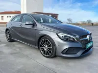 Usado Mercedes A180 136 CV (100 kW) 2018 Gris Utilitario