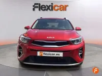 Usado Kia Stonic 101 CV (74 kW) 2022 Rojo SUV