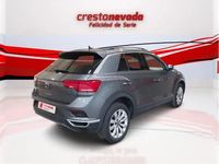 Usado VW T-Roc Advance 150 CV (110 kW) 2021 Gris / plata SUV