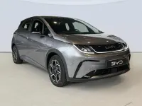 Usado BYD Dolphin Comfort 150 kW (204 CV) 2025 Gris Utilitario