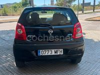 Usado Nissan Pixo Acenta 68 CV (50 kW) 2010 Negro Utilitario