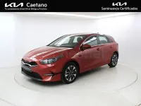Usado Kia Ceed 101 CV (74 kW) 2024 Verde Utilitario