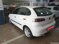 Usado Seat Ibiza Reference 100 CV (73 kW) 2006 Blanco Utilitario