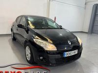 Usado Renault Mégane III Authentique 90 CV (66 kW) 2012 Berlina