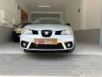 Usado Seat Ibiza 86 CV (63 kW) 2008 Gris Utilitario