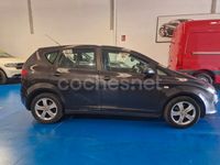 Usado Seat Altea Stylance 105 CV (77 kW) 2006 Gris / plata Monovolumen