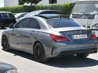 Usado Mercedes CLA220 AMG line 177 CV (130 kW) 2014 Gris / plata Berlina